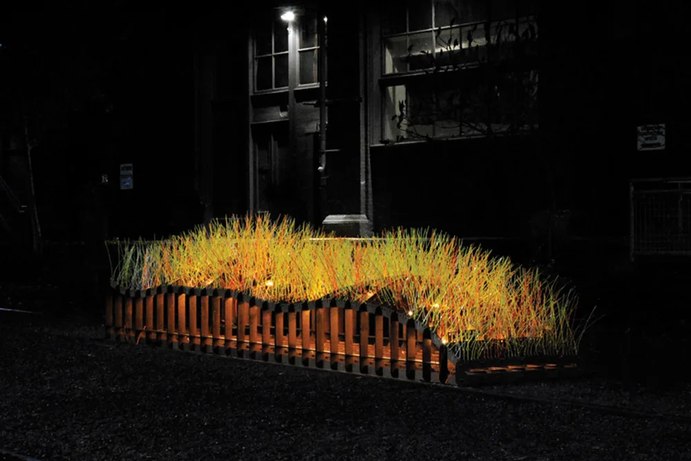 Ghostprarie 03 instal night full view